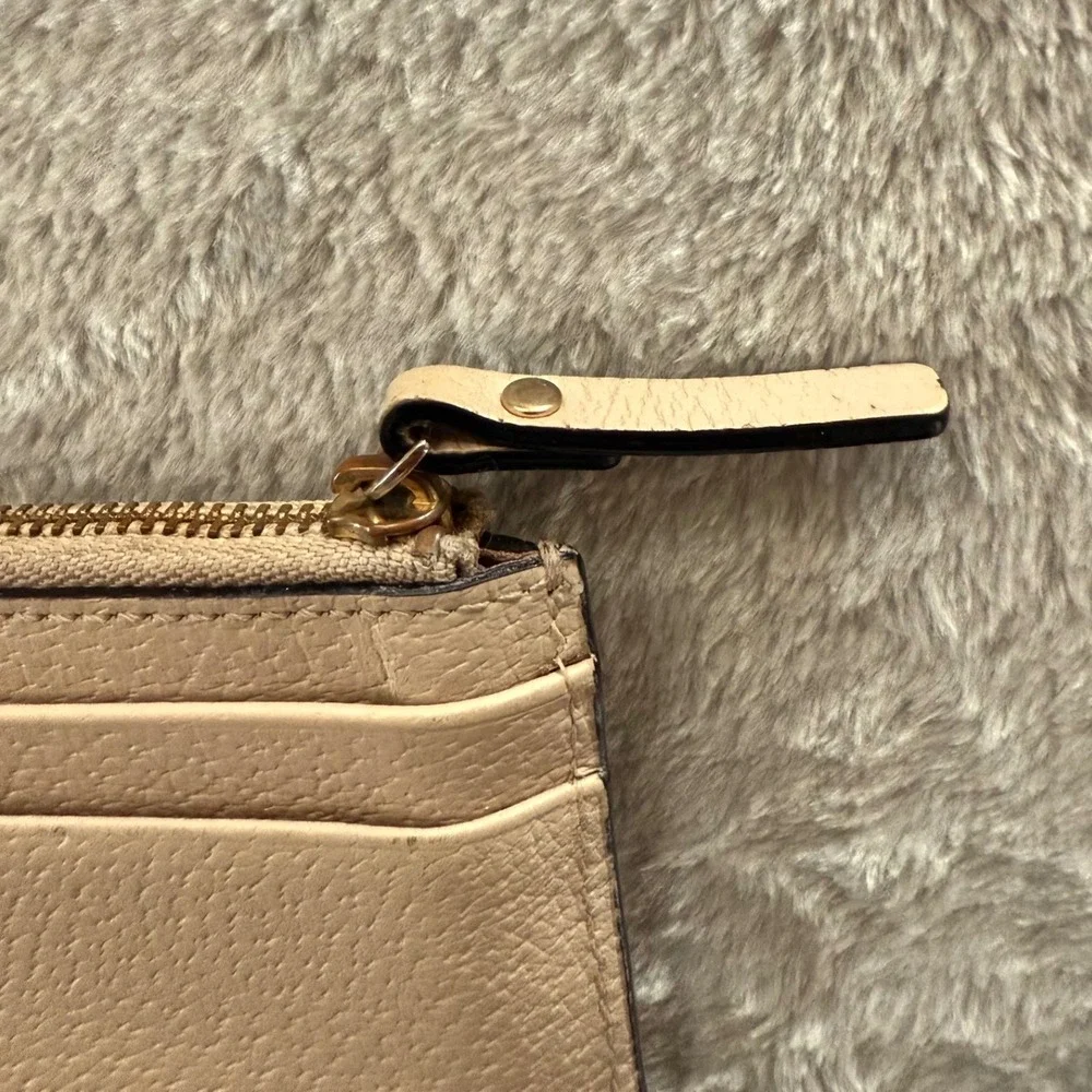Kate Spade Leather Cardholder Coin Pouch Taupe Beige Zip Wallet Small Logo Plate